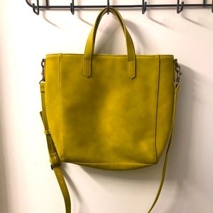 Universal Thread Target Purse - Brand New